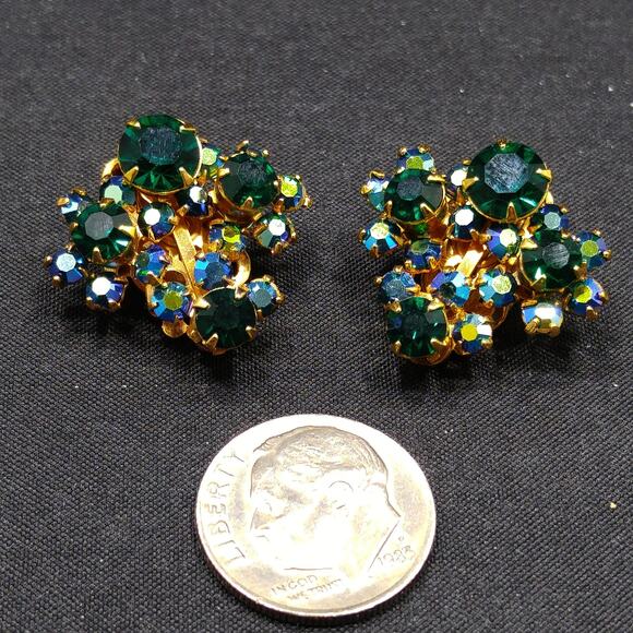 Vintage Blue Green AB Rhinestone Clip Earrings, Gold Plated, Signed KRAMER - Picture 10 of 10